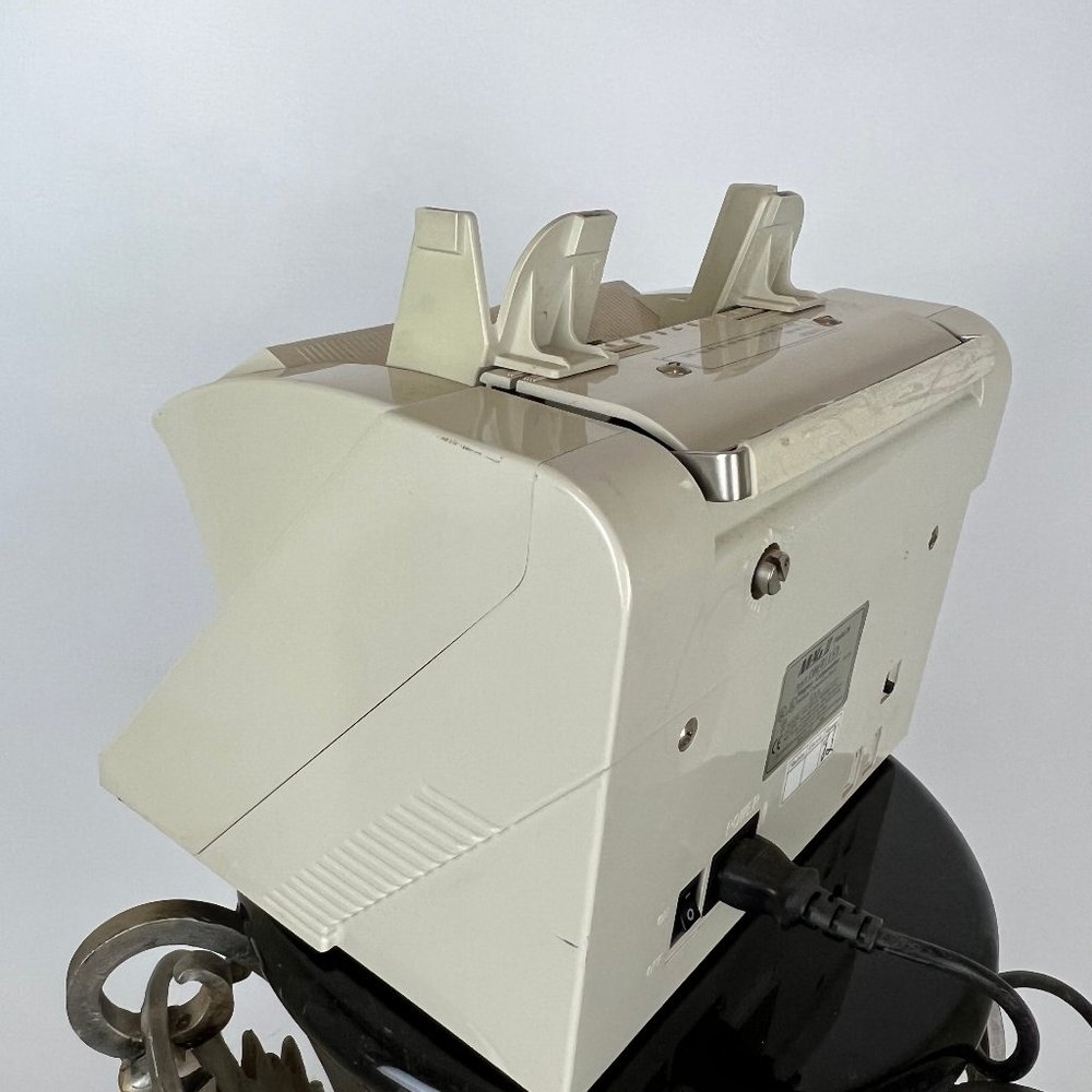 Magner MAGII 20 Series Currency Counter  (Only needs new rubber wheels) - Picture 4 of 7